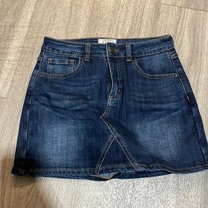 BerrSkha Skirt Sz 6